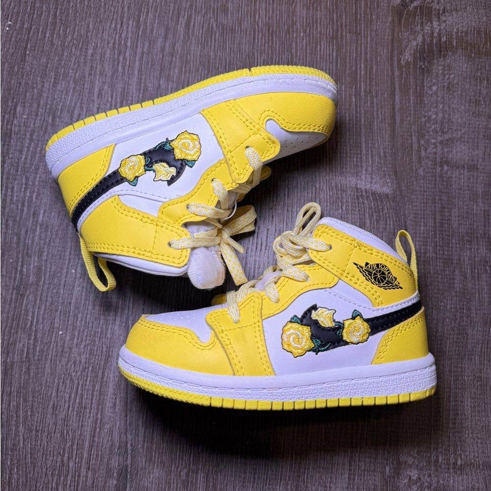 Nike Air Jordan 1 Retro Mid Dynamic Yellow Floral Flower